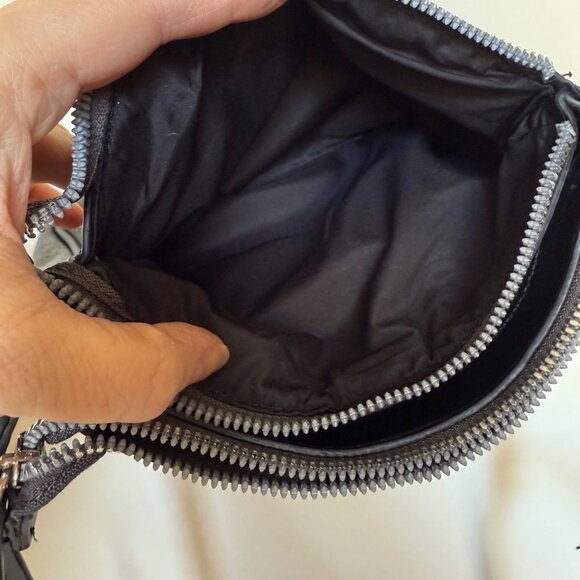 Nine West Small Crossbody Bag Multi Compartment Zip Closed Adjustable Strap - Picture 12 of 14